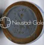 Léon ELCHINGER Vase à décor de spirales bleues sur fond bleu céramique, hauteur 16cm - vers 1900 et 1919 (marque sous le talon). Léon Elchinger